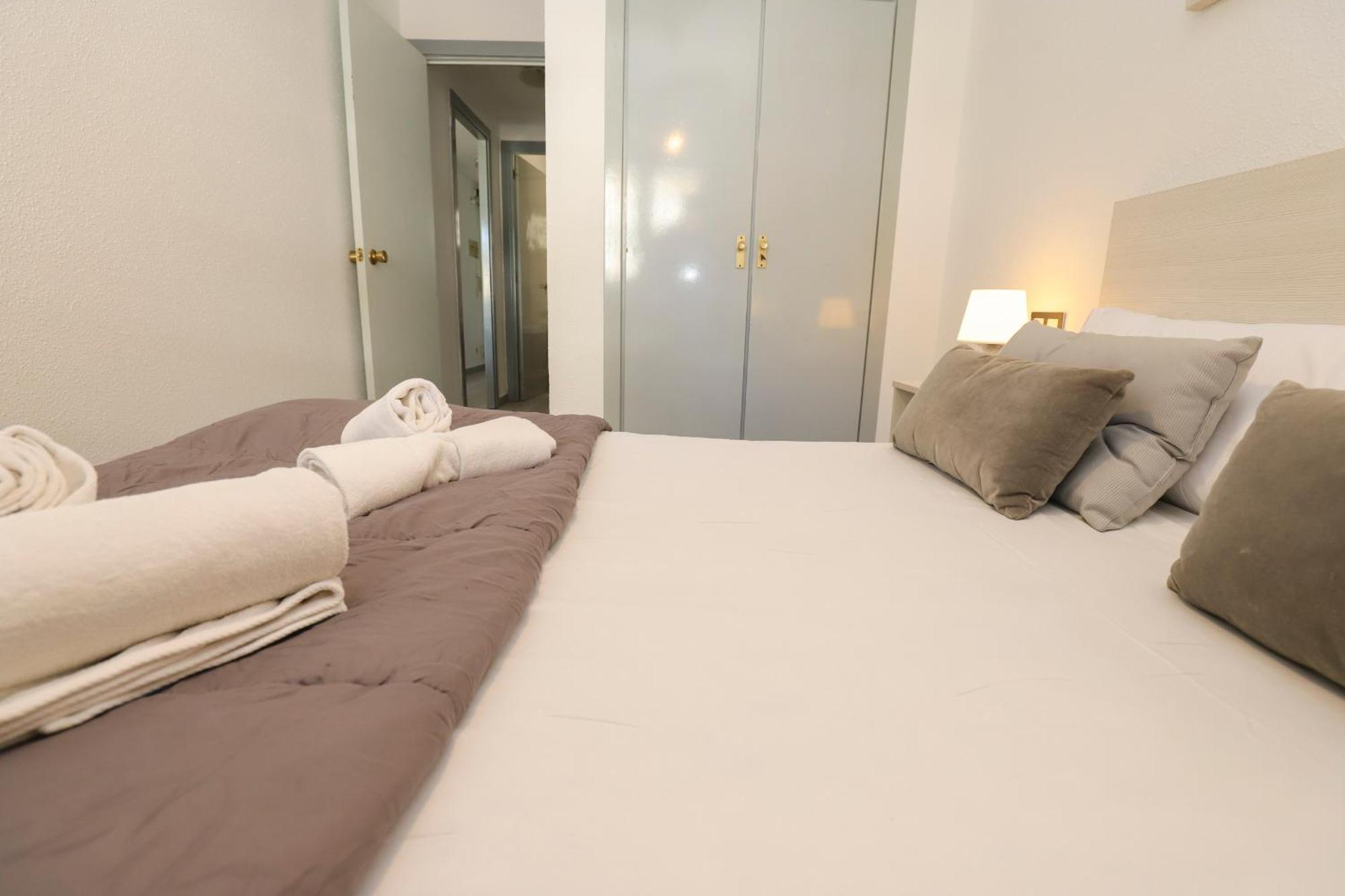 Ferienwohnung DIFFERENTFLATS Argenta Salou Exterior foto